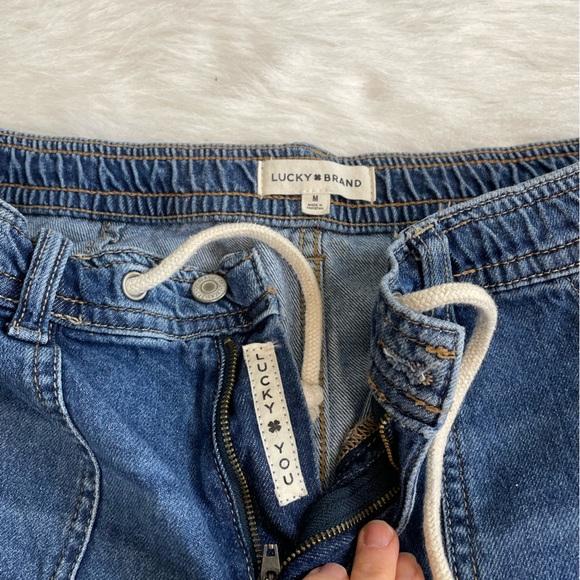 Lucky Brand Pull On Patch Pocket Wide-Leg Denim Jeans - Picture 8 of 16